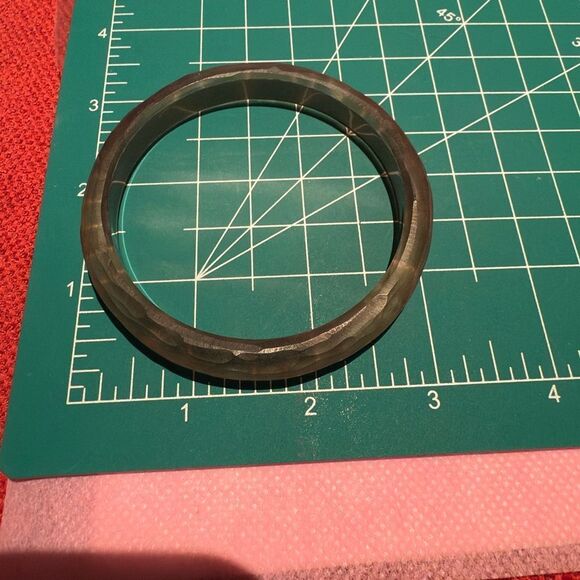 Set of 3 iridescent beige rose silver metallic lucite bangles - Picture 7 of 7